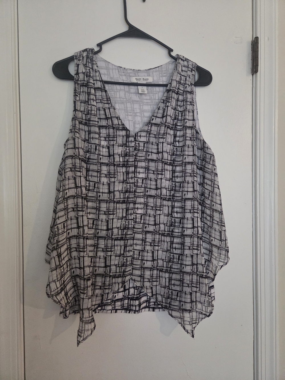 White House Black Market Abstract Grid Layered Tank S